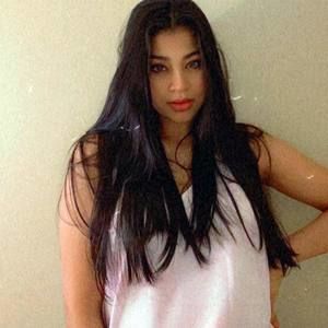 Meet your Posher, Daniela